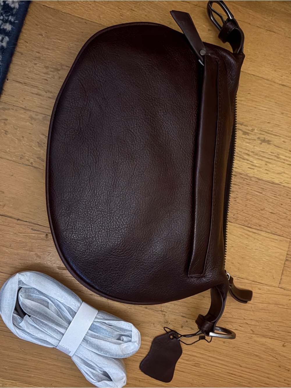 Women’s Leather Crossbody Bag in Dark Brown